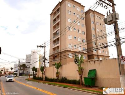 Apartamento para Venda, em Sorocaba, bairro Jardim São Carlos, 2 dormitórios, 1 banheiro, 2 vagas